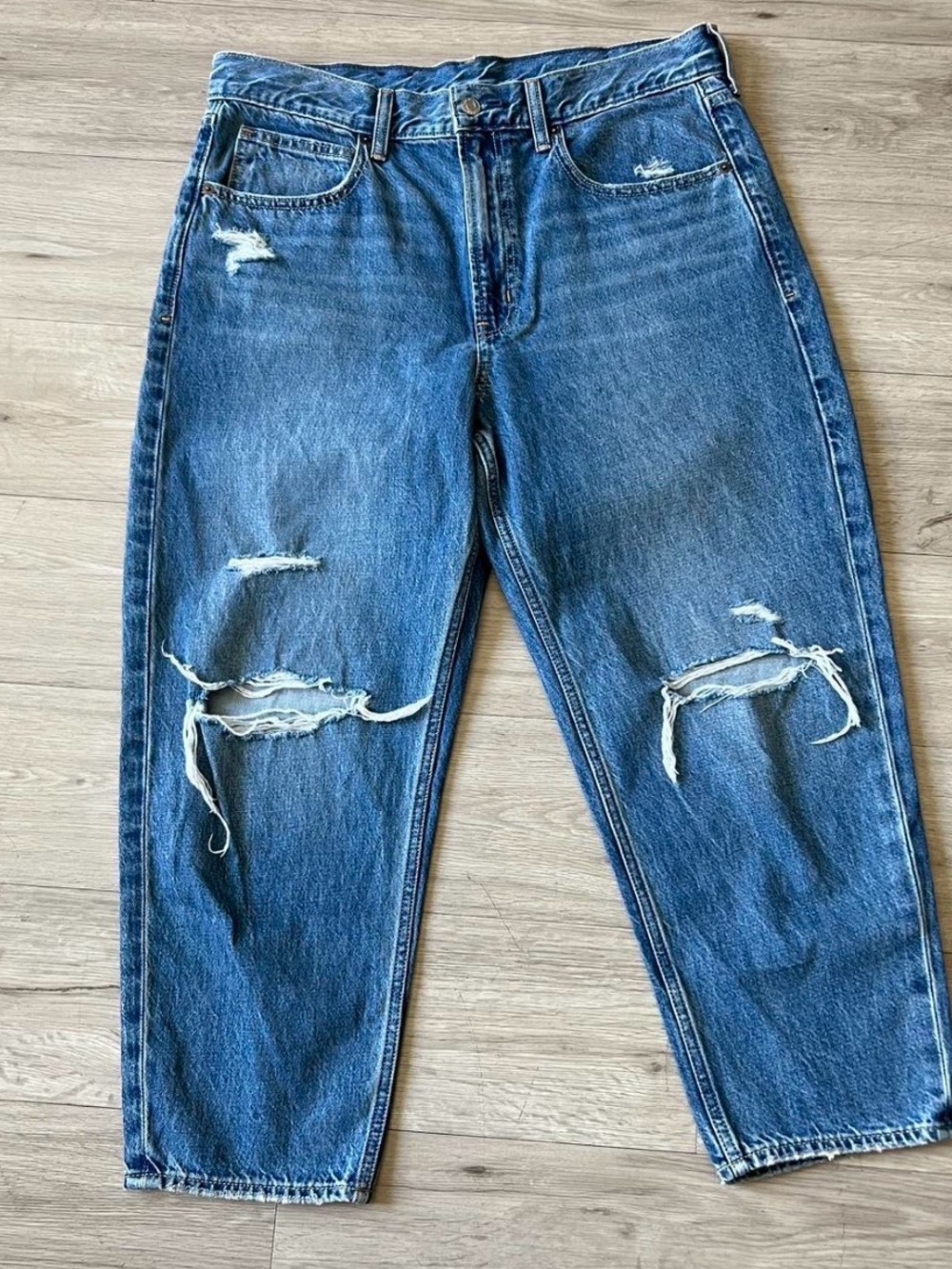 Gap High Rise Distressed barrel Jeans